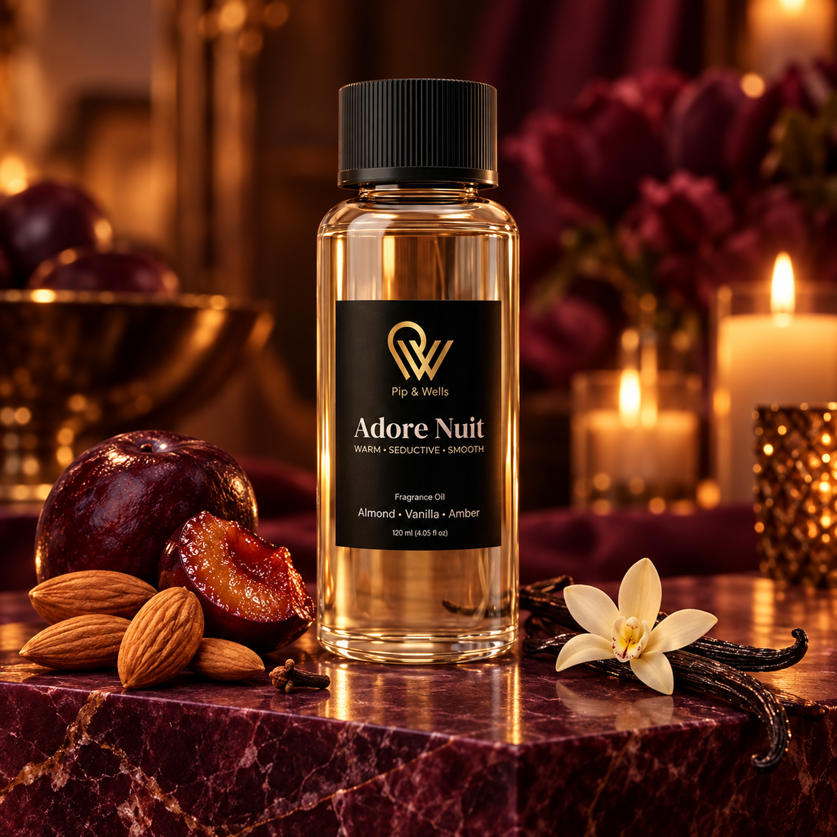 Flesje Pip & Wells Adore Nuit geurolie 120 ml in een warme ruimte bij kaarslicht met pruim, amandelen, kruidnagel en vanille